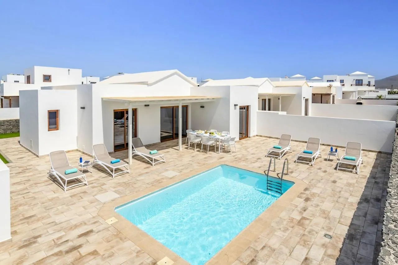 Villa Muzu By Villa Plus Playa Blanca  Hiszpania
